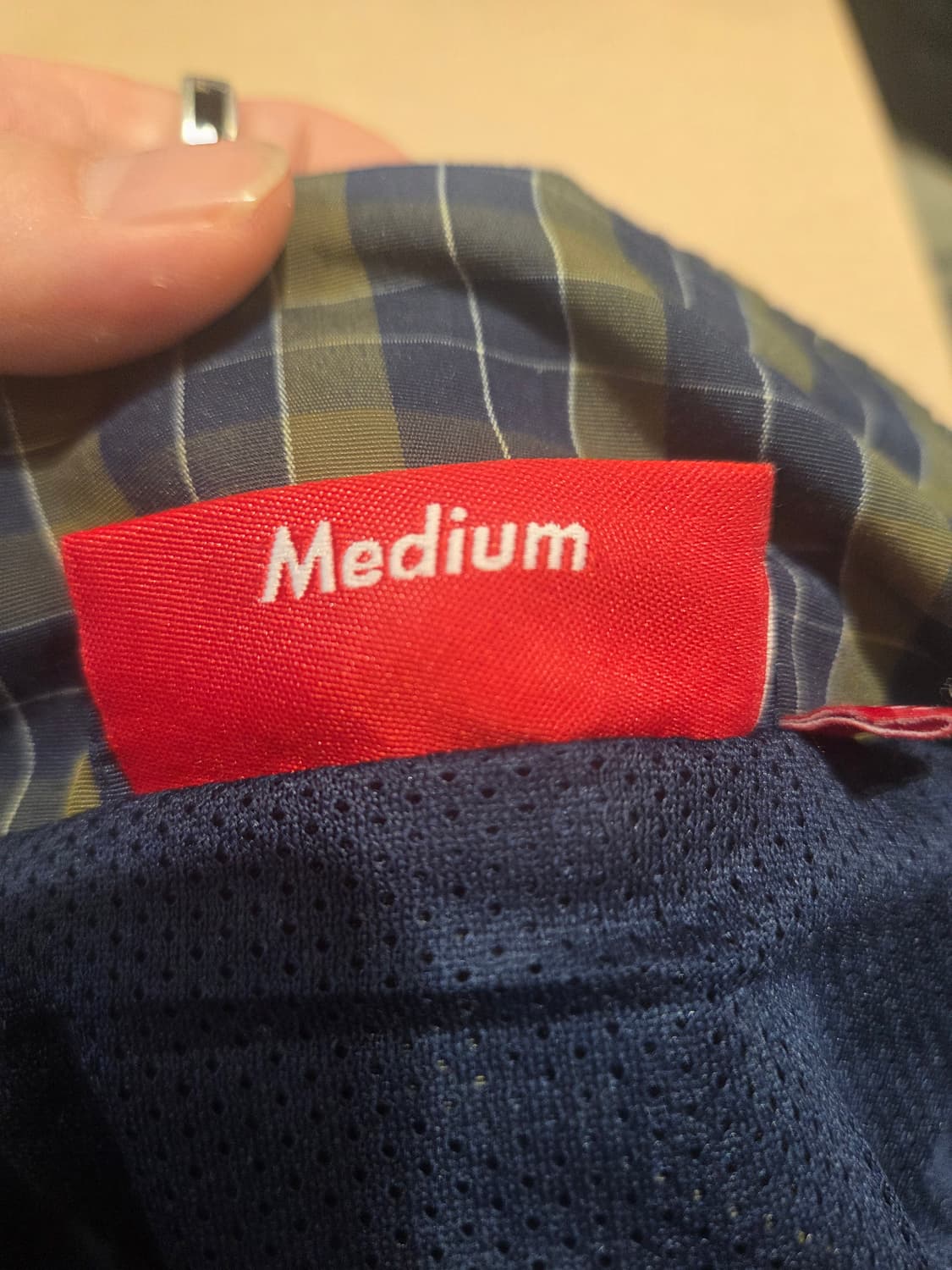 슈프림 플레이드 트랙 자켓 네이비 - 25FW M사이즈 상품이미지6