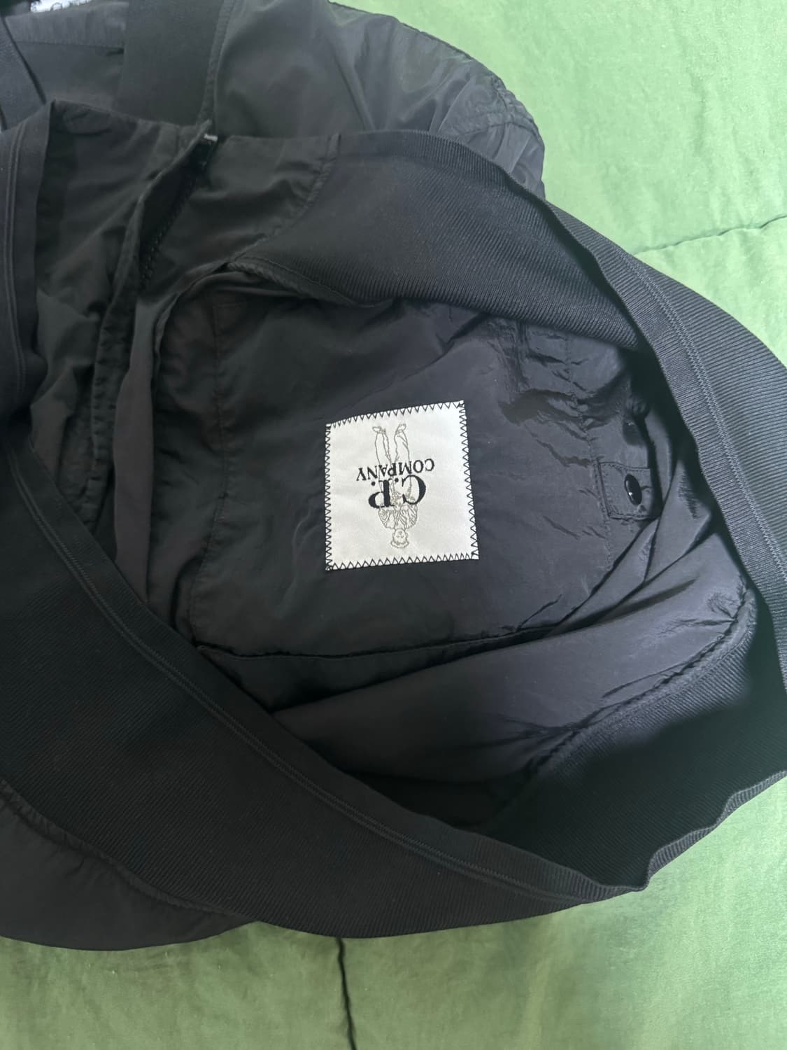 CP컴퍼니 CHROME-R 봄버재킷 상품이미지6