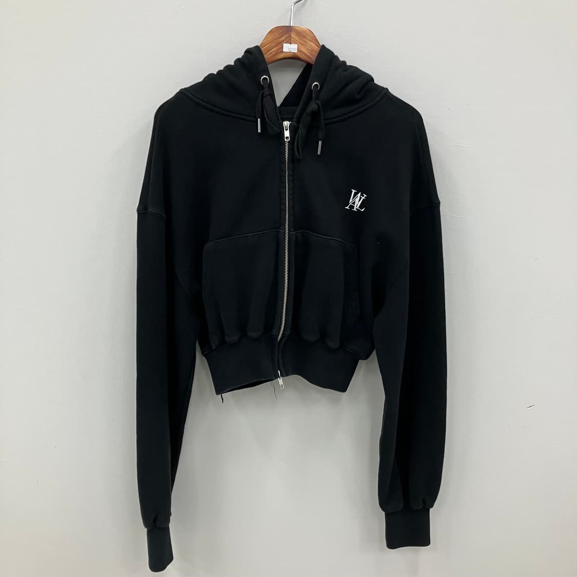 우알롱 블랙 시그니처 크롭 후드 집업 XS 상품이미지1