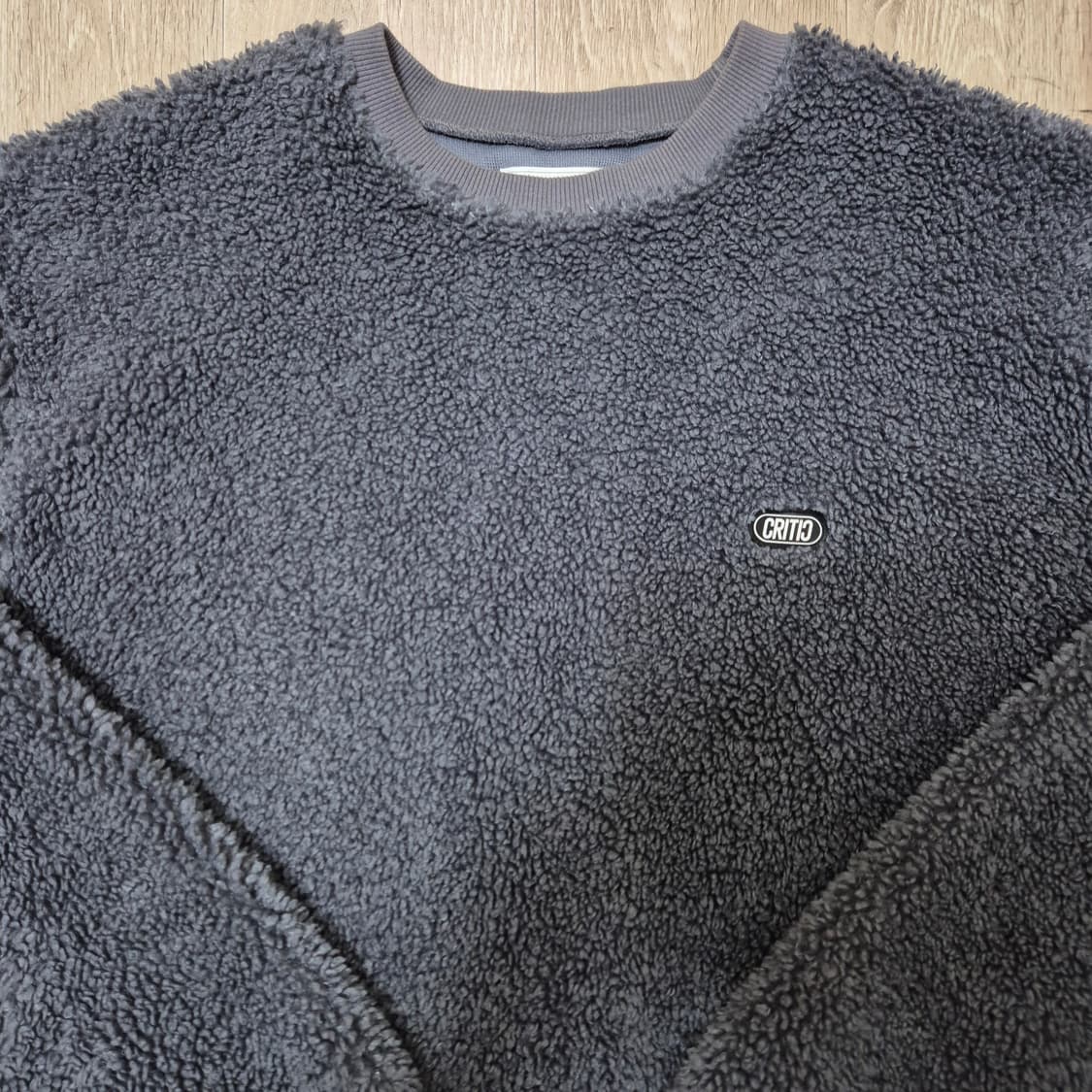 크리틱 남여공용 와펜 웜업 뽀글이 맨투맨 티셔츠 상품이미지2