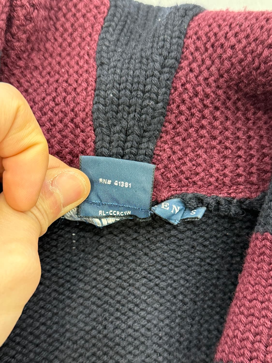 랄프로렌 버건디 믹스 크레스트 패치 숄카라 니트 가디건 상품이미지8