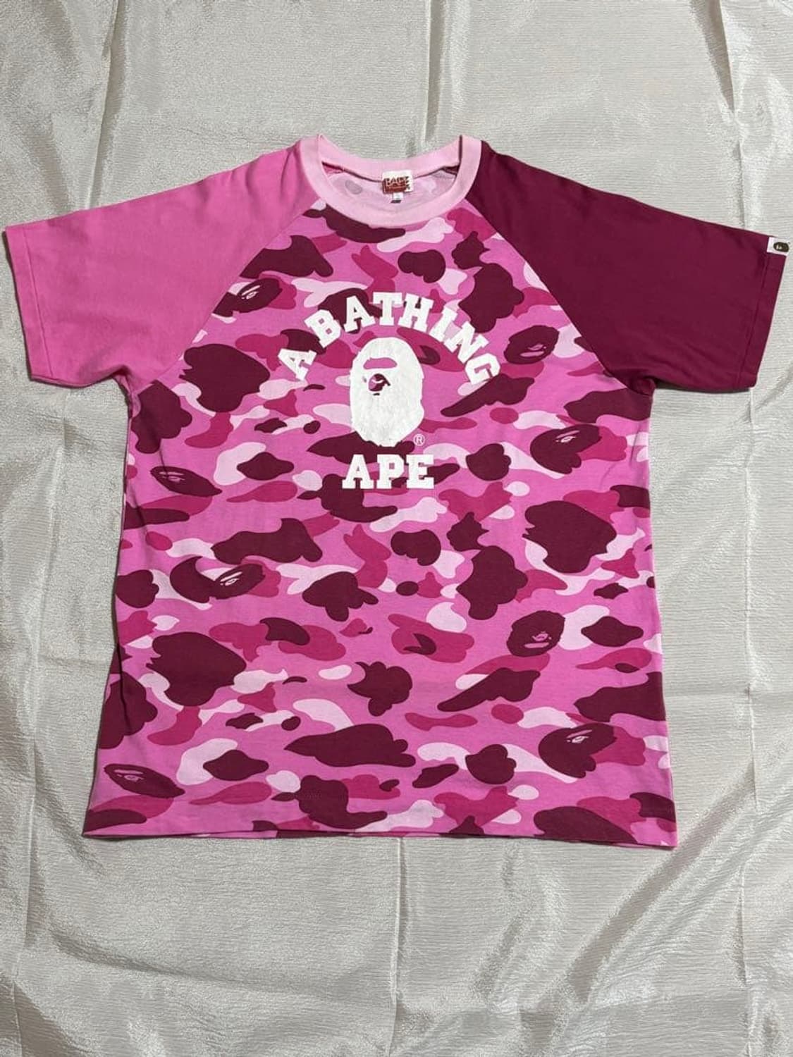  베이프 컬리지 핑크 카모 나그랑 티셔츠 상품이미지1