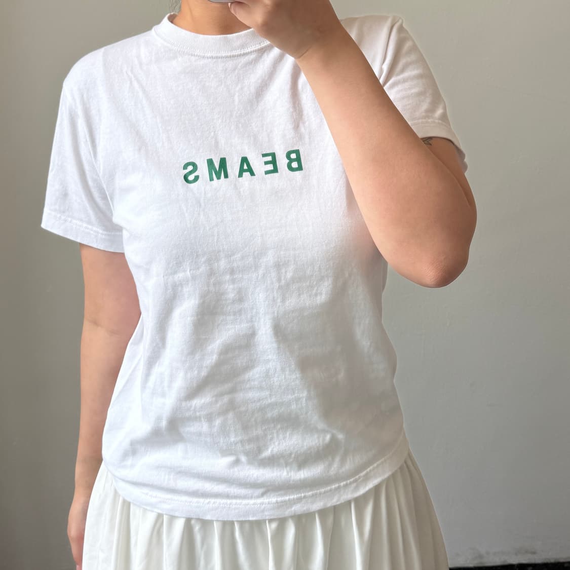[S] 빔즈 화이트 반팔티셔츠 상품이미지2