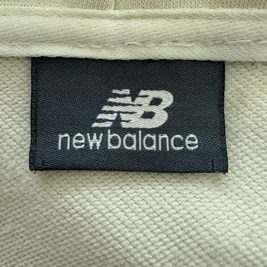 [110정도] 뉴발란스 백프린팅 후드집업 자켓 아이보리 3725 상품이미지6