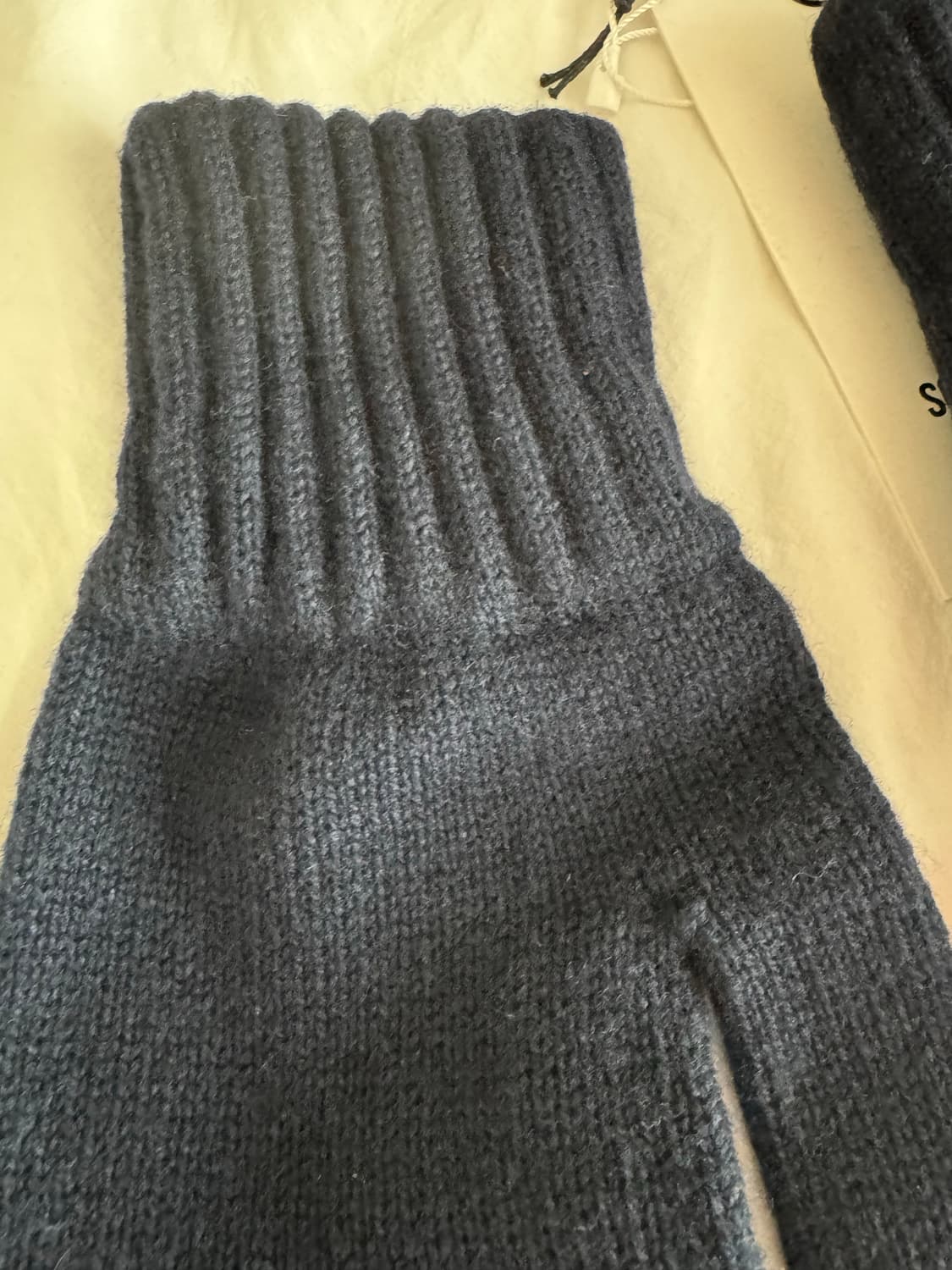 드레익스 네이비 니트장갑 새상품 상품이미지5