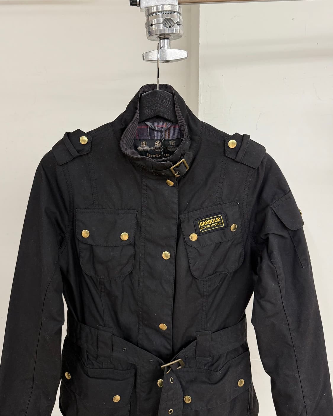 바버 블랙 인터내셔널 왁스 자켓  상품이미지2