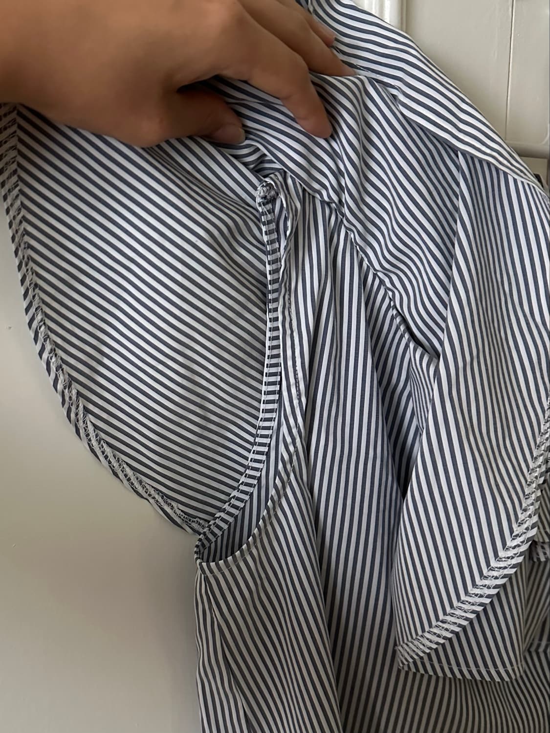 sprite frill unbalance off-shouldeer 상품이미지6