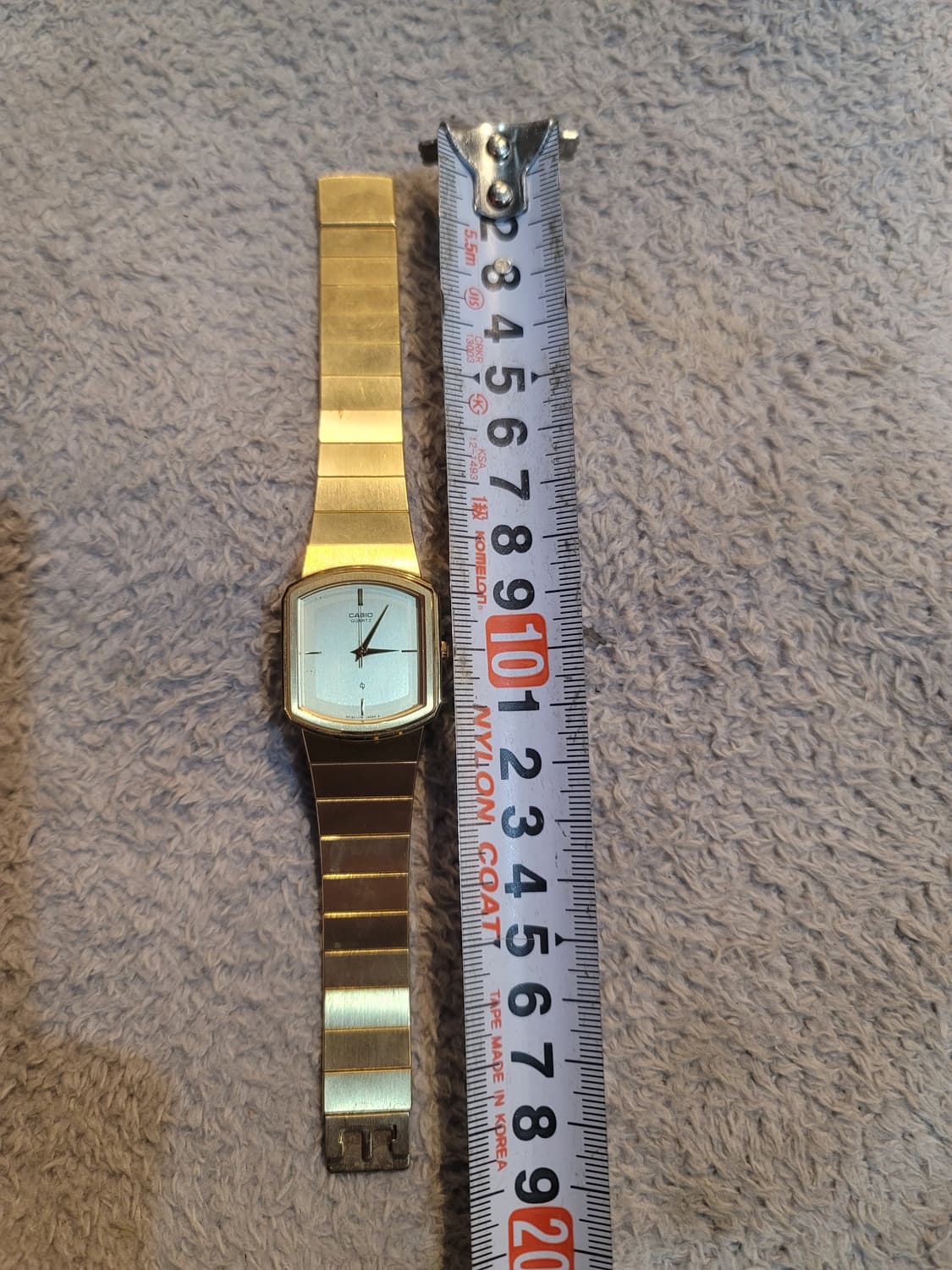 카시오(CASIO)의 빈티지 아날로그 모델인 MQ-3002G 상품이미지4