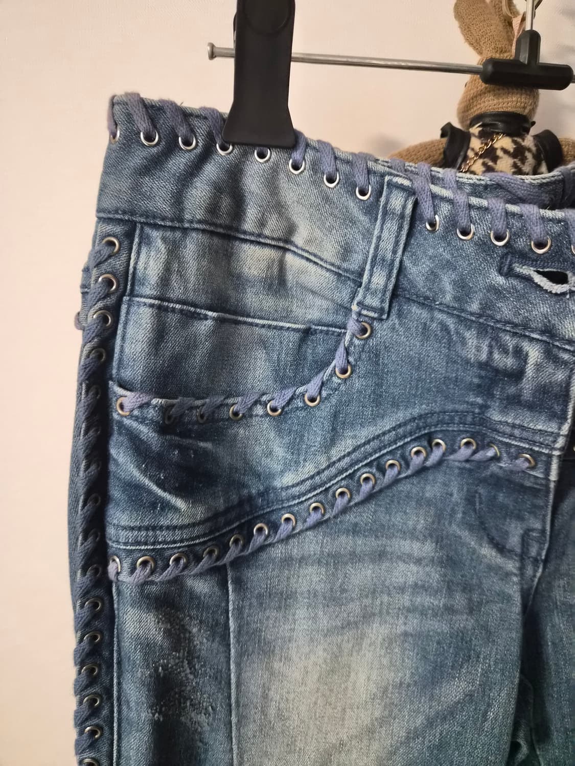 오브제(Obzee) 강진영 디자이너 자수 아일렛 데님 팬츠 상품이미지2