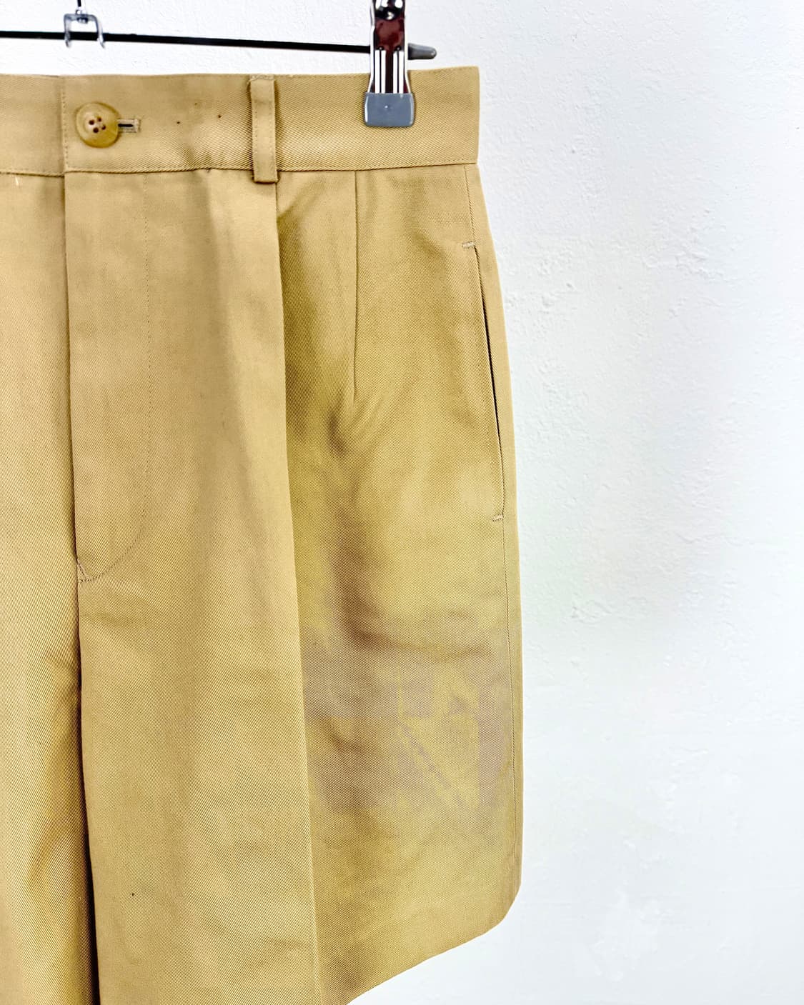 준코 시마다 막플리 브라운 더블 플릿 치노 쇼츠 상품이미지3