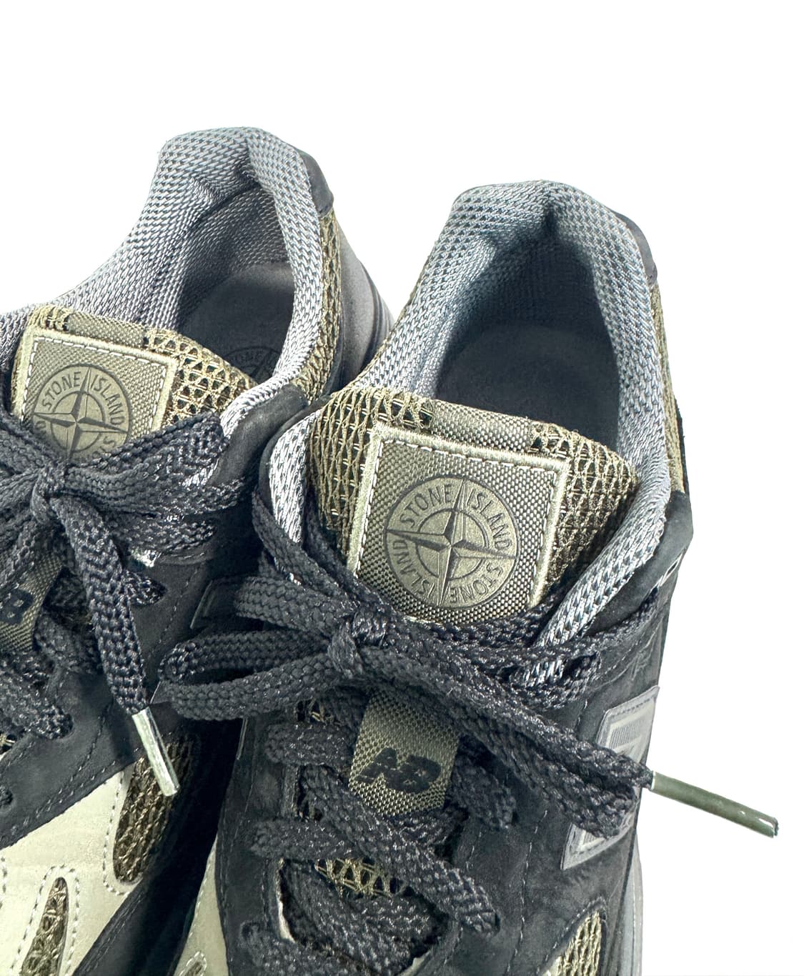 뉴발란스 x 스톤아일랜드 991V2 MADE IN UK 블랙 올리브 28 상품이미지2