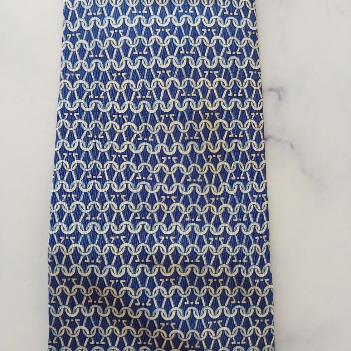 페라가모 실크 블루 간치니 패턴 넥타이 9cm B등급 K2503 상품이미지5