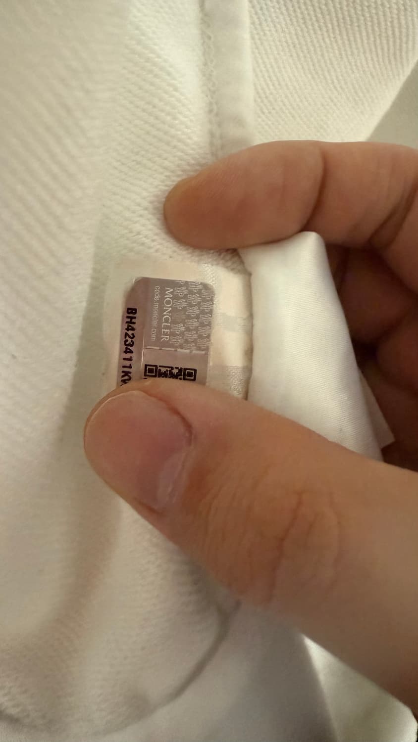 몽클레어 후드집업 상품이미지3