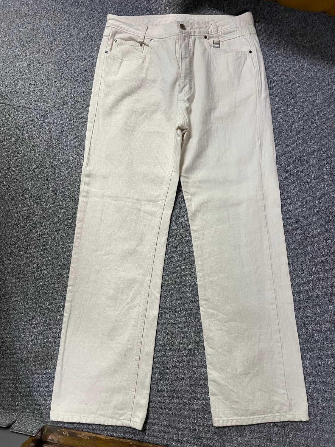 우영미 21ss 아이보리팬츠 50사이즈 상품이미지1