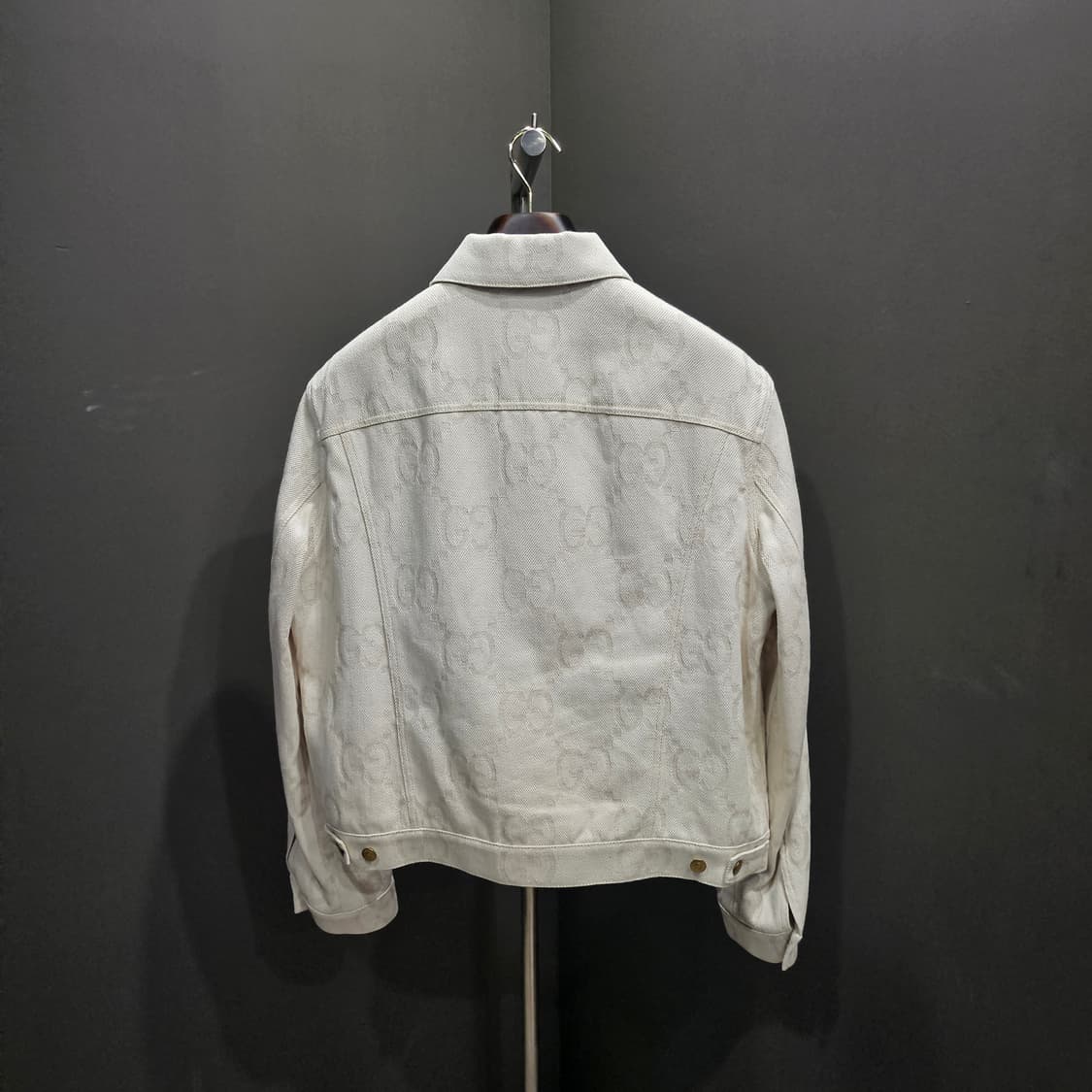 구찌 GG로고 자카드 맥시 데님자켓 상품이미지4