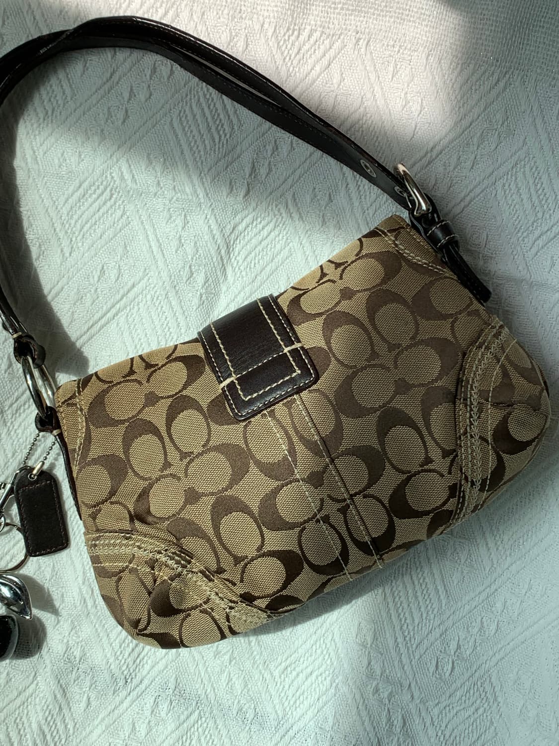 🤎👜 Coach 다크 브라운 미니 버클 숄더백 상품이미지2