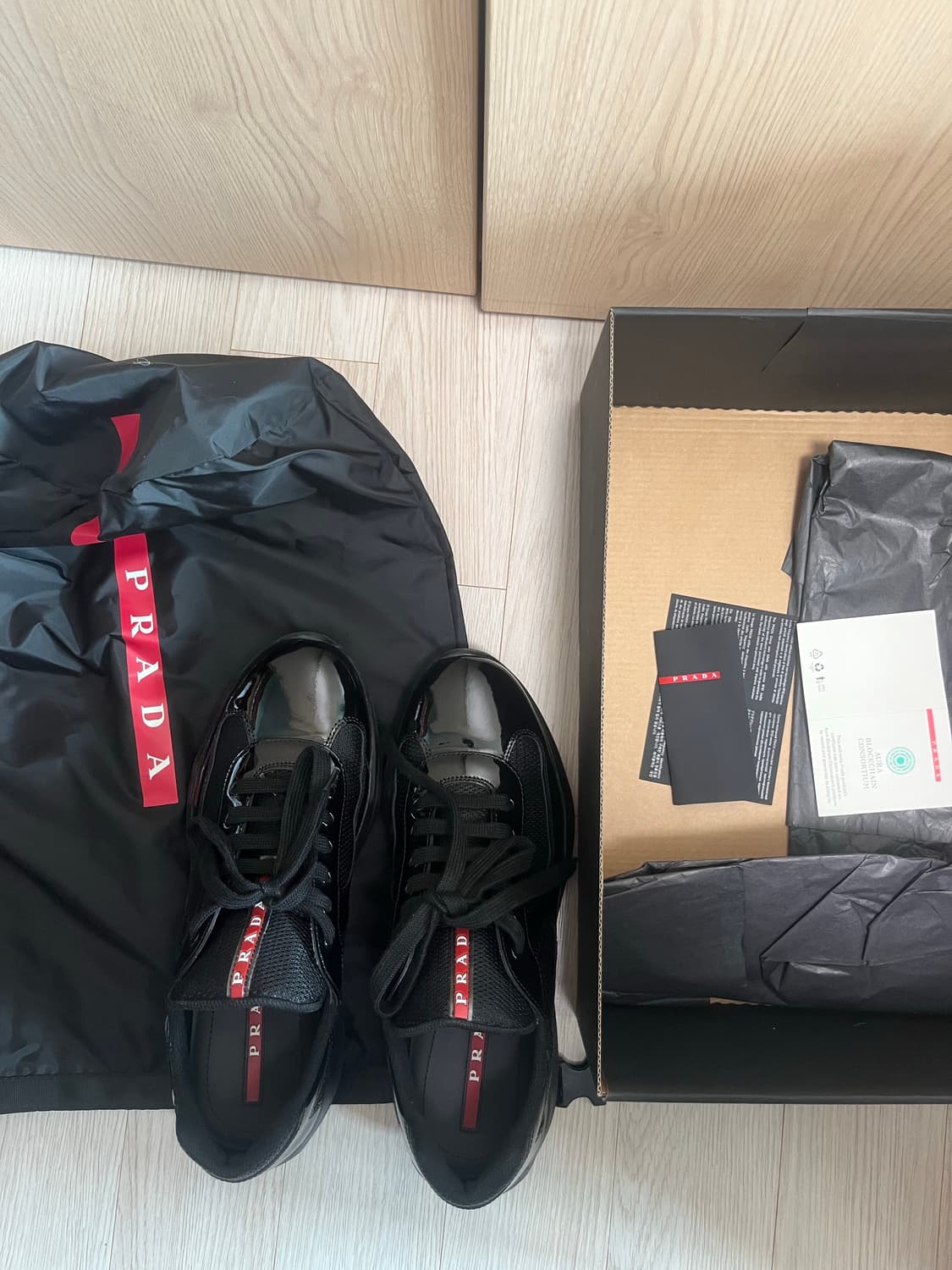프라다 아메리카컵 스니커즈 블랙 uk 7.5 상품이미지1