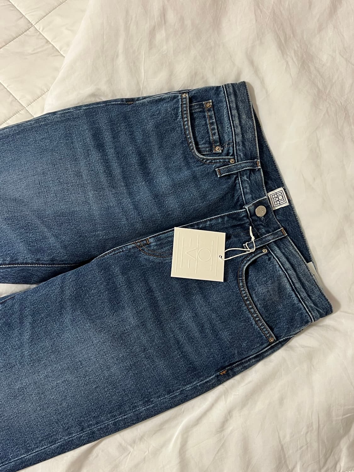 toteme 토템 레귤러 핏 데님 26 (택 포함 새상품) 상품이미지2