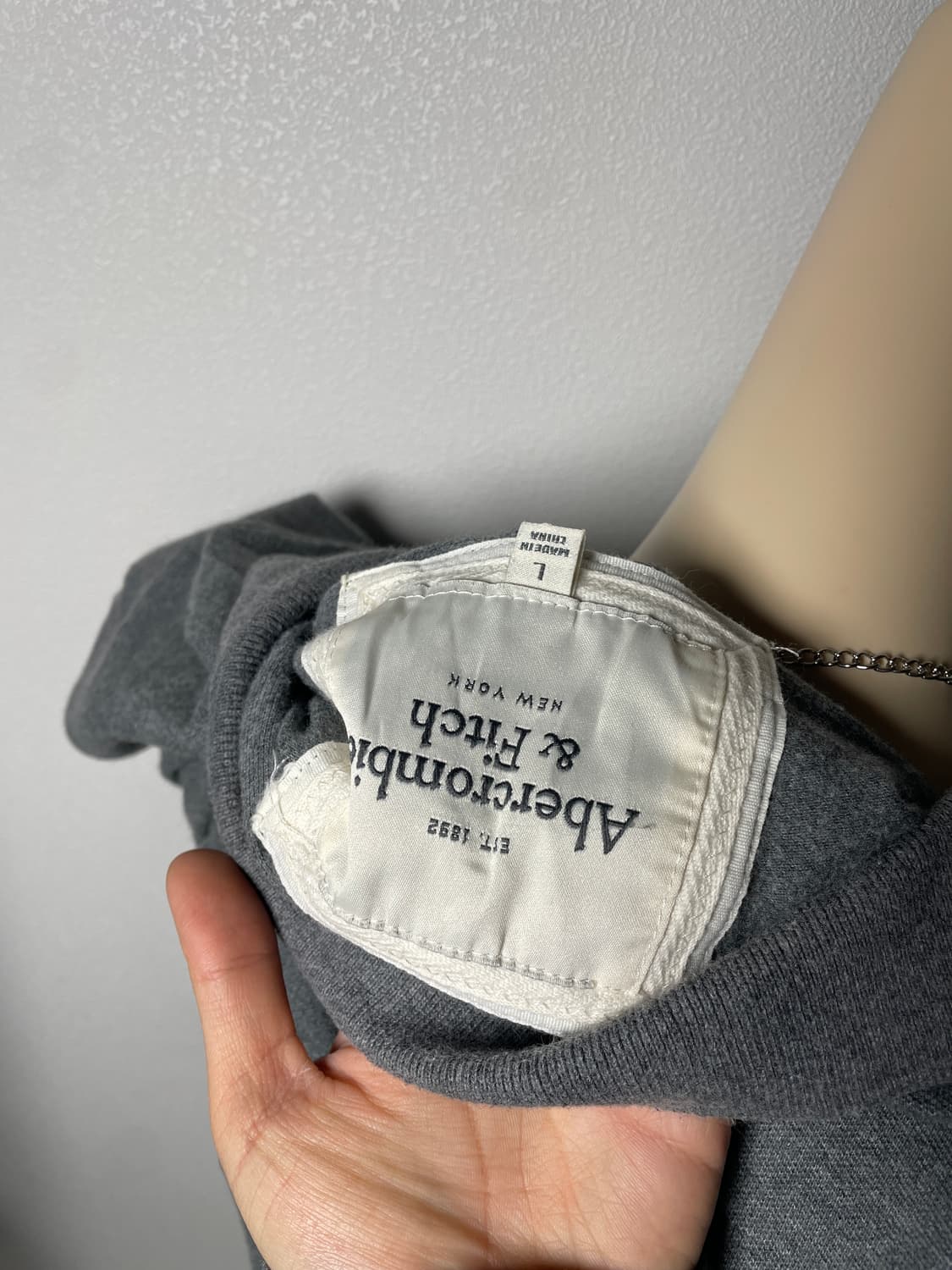 빈티지 아베크롬비 자수 카라 반팔티 상품이미지4