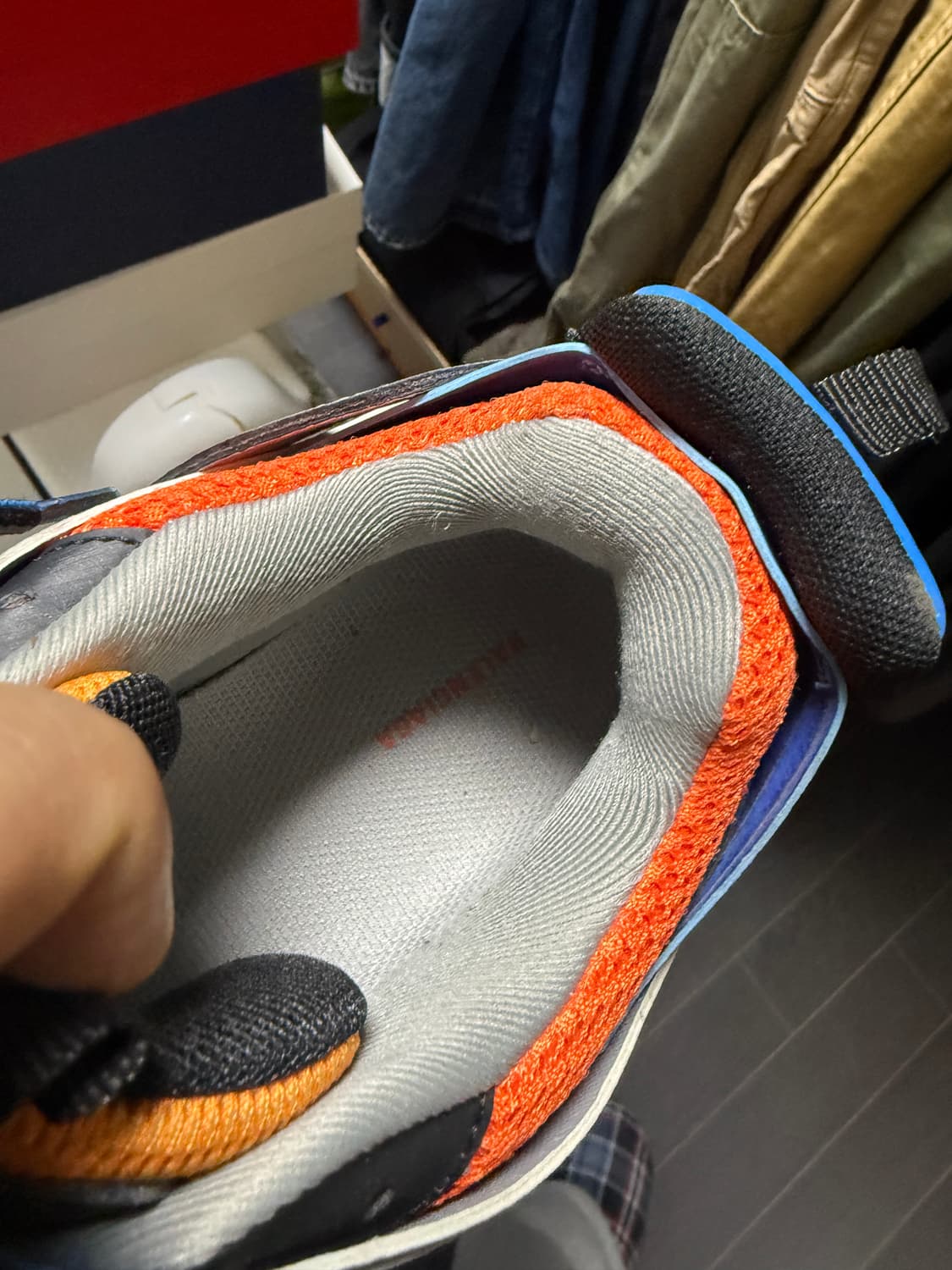 발렌시아가 트랙 스니커즈ㅜ판매 상품이미지2