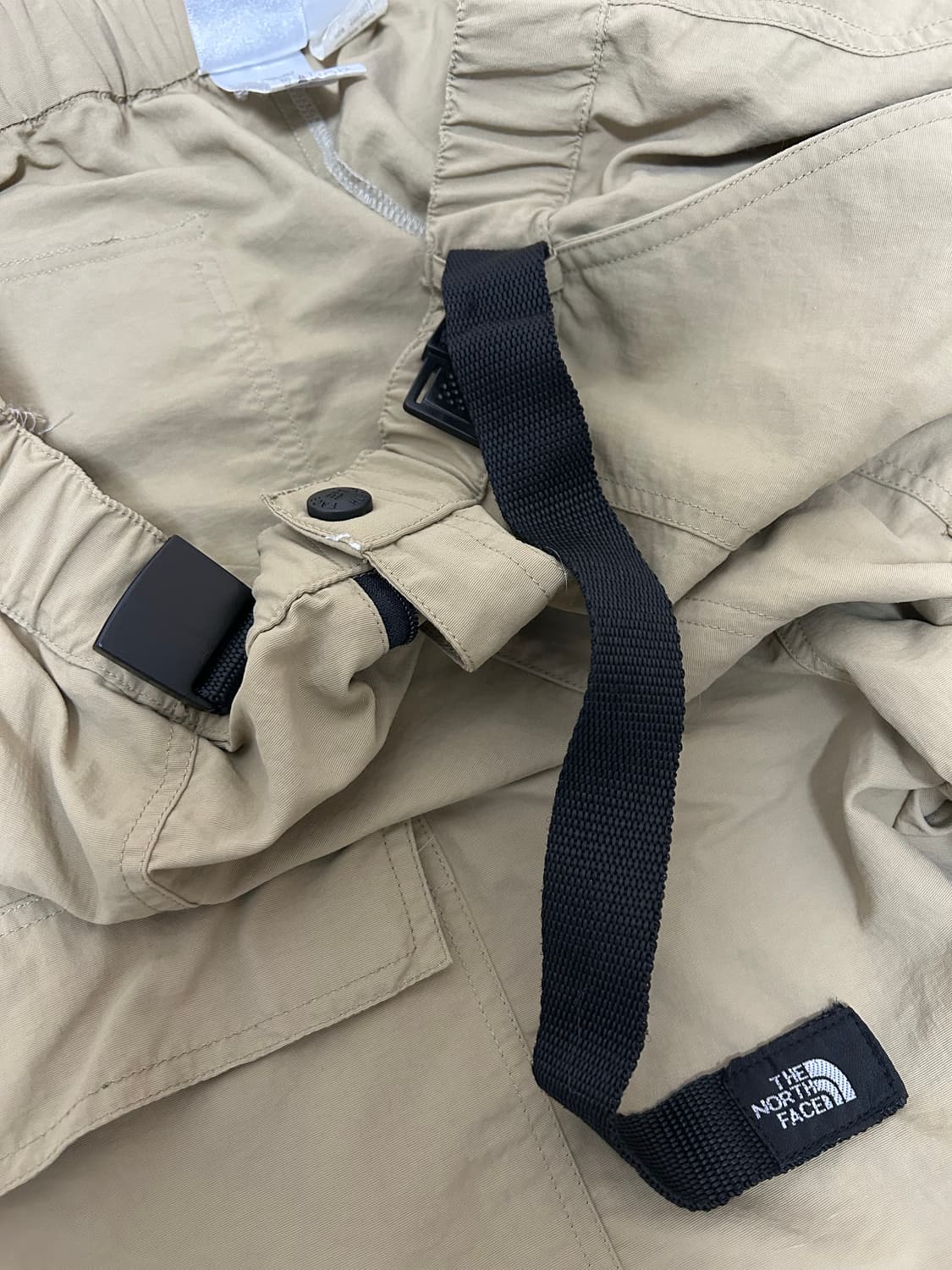 노스페이스 데저트 디테쳐블 절개 카고팬츠 상품이미지6