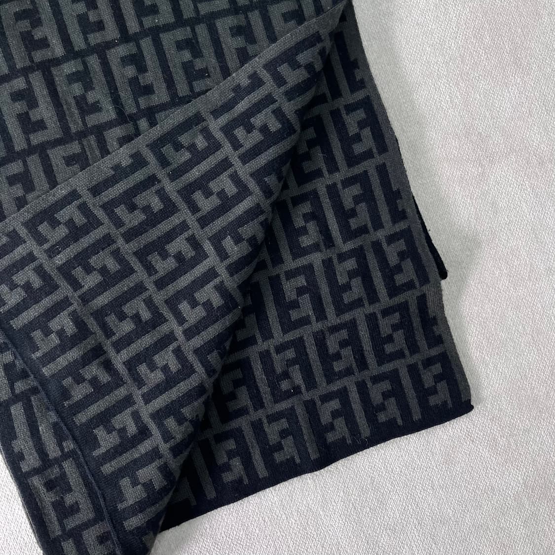 펜디 주카 FF 패턴 머플러 상품이미지3