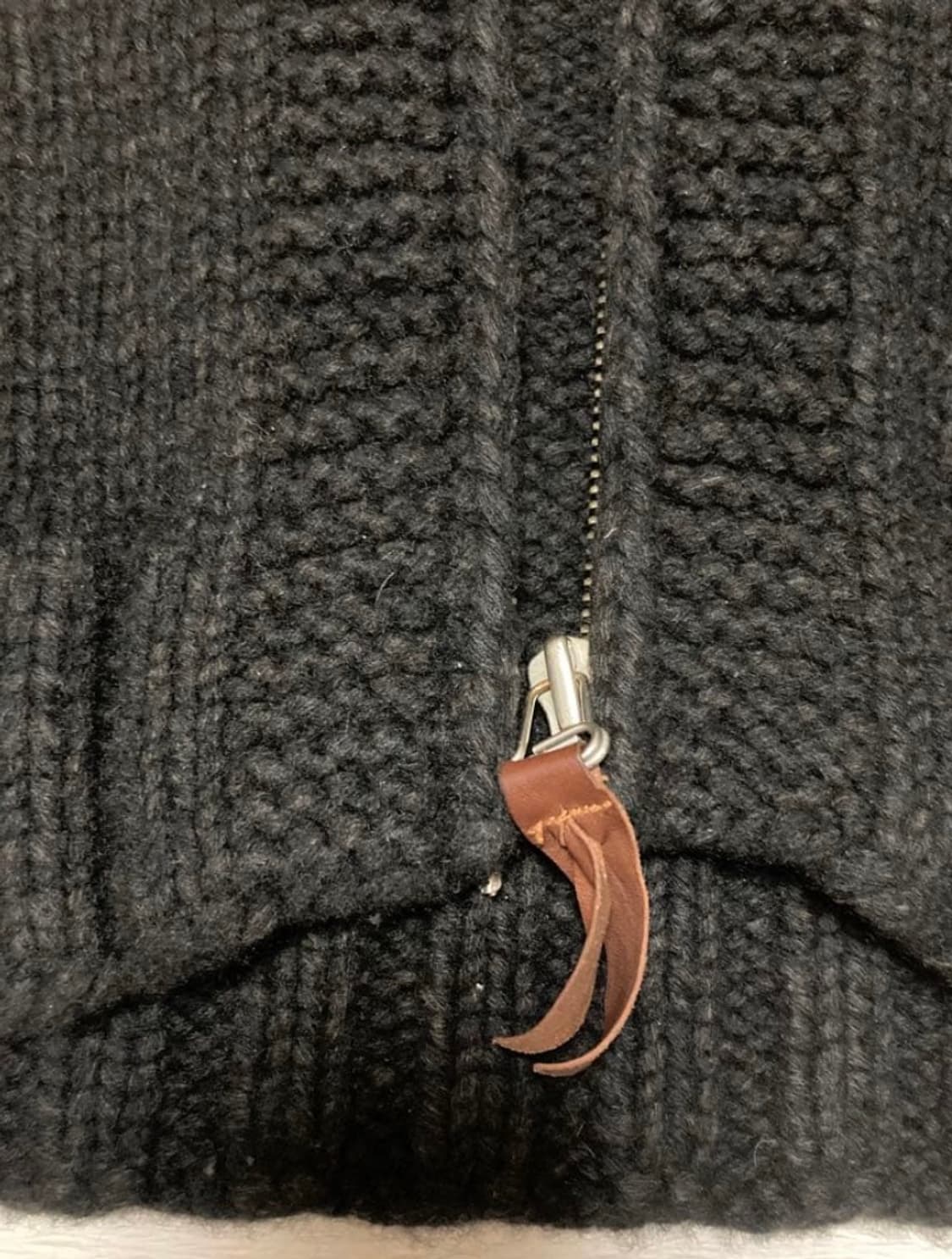 슬로프슬로우 핸드니팅 코위챤 스웨터 블랙 상품이미지5