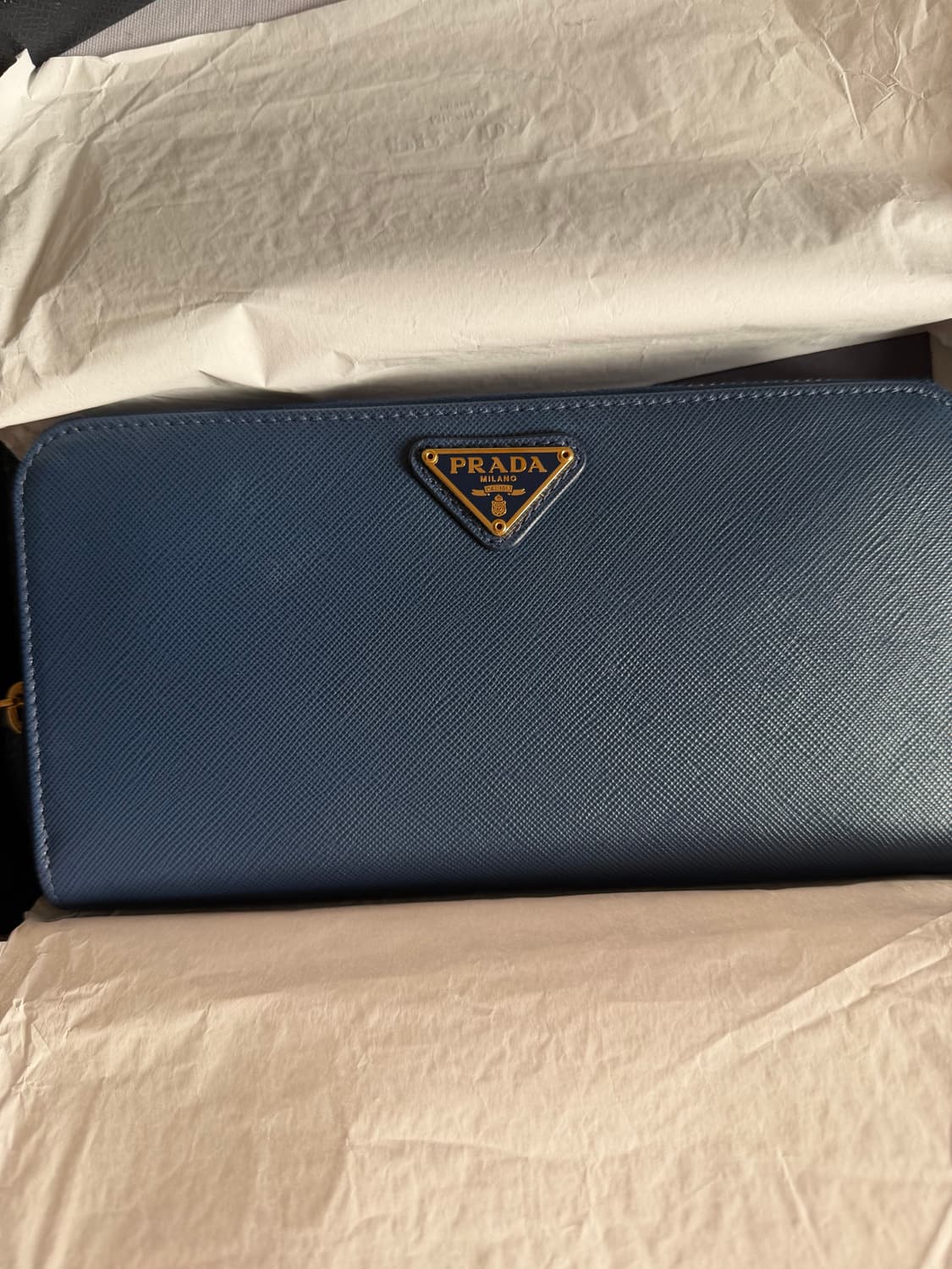 (미사용) 프라다 사피아노 지퍼 장지갑 코발트블루 상품이미지8