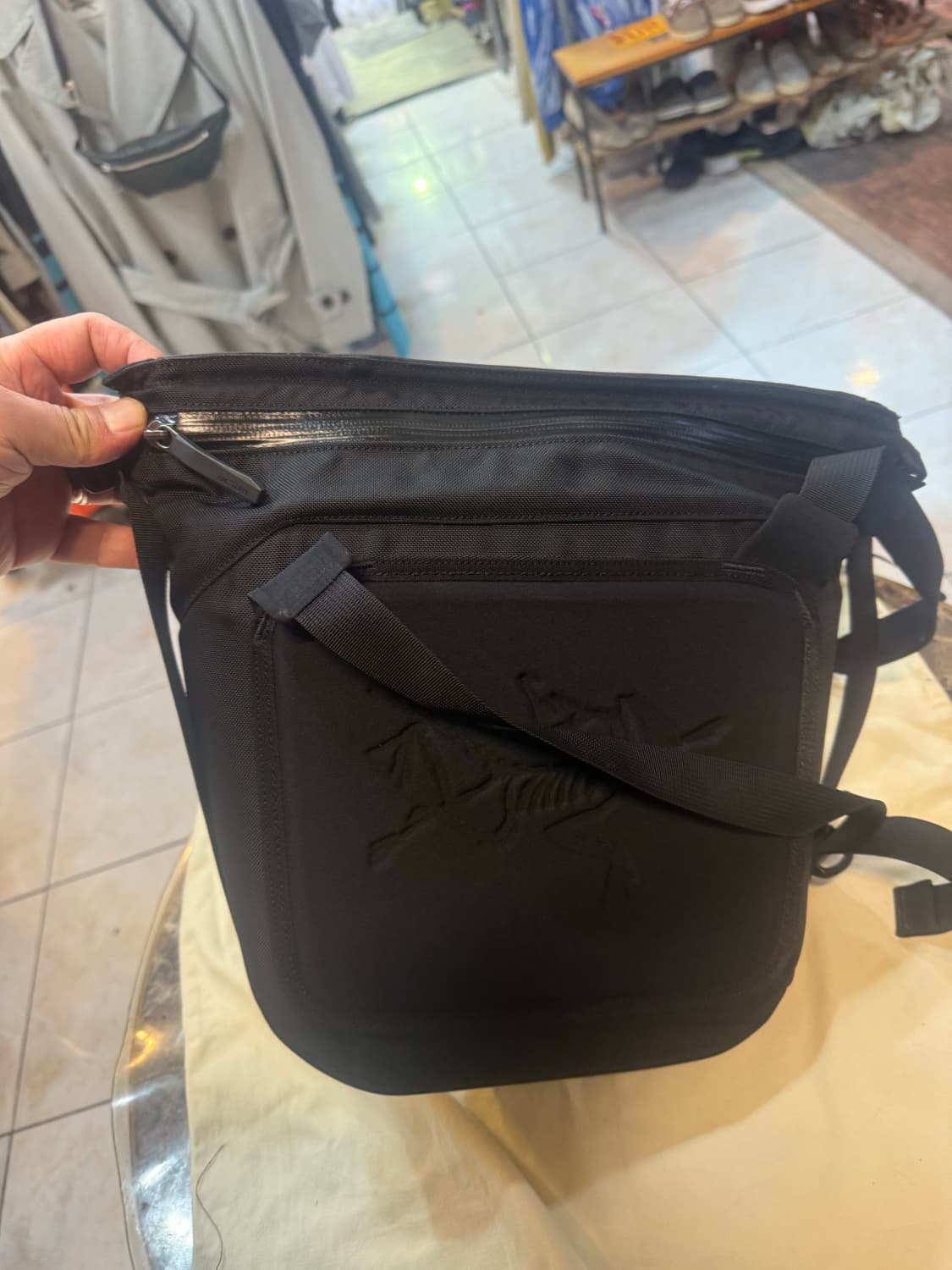 정품 아크테릭스 아로8 팝니다 상품이미지4