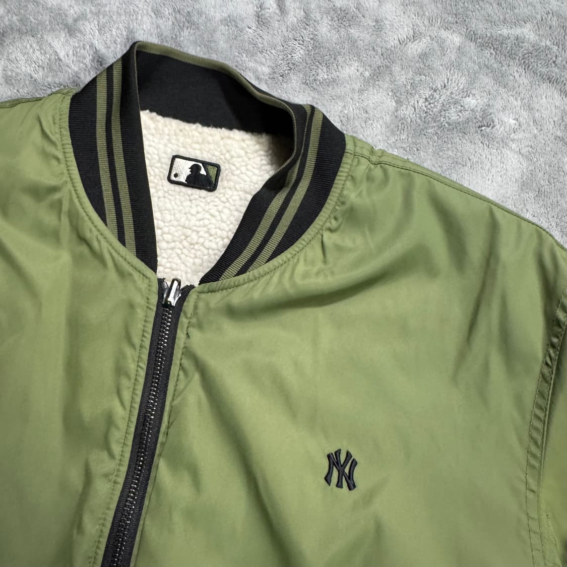 MLB 뉴욕양키즈 양면 봄버자켓 상품이미지2