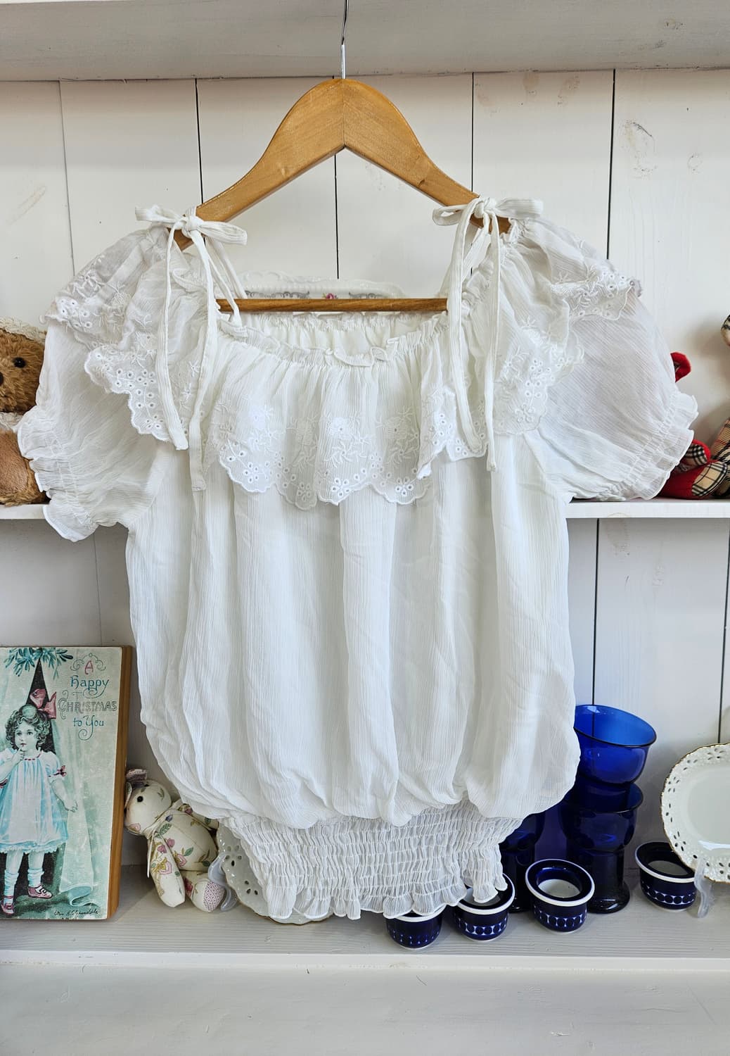 화이트 레이스 셔링 블라우스 상품이미지1