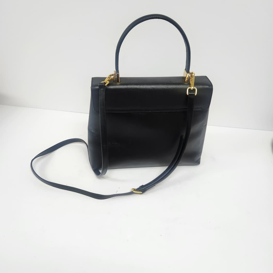 퍼라가모 상품이미지3