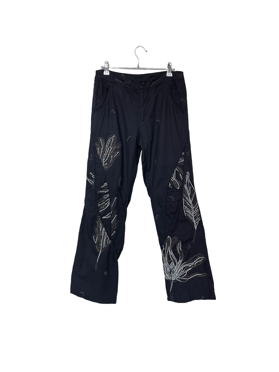 HaaT ISSEY MIYAKE Embroidered Trousers 상품이미지1