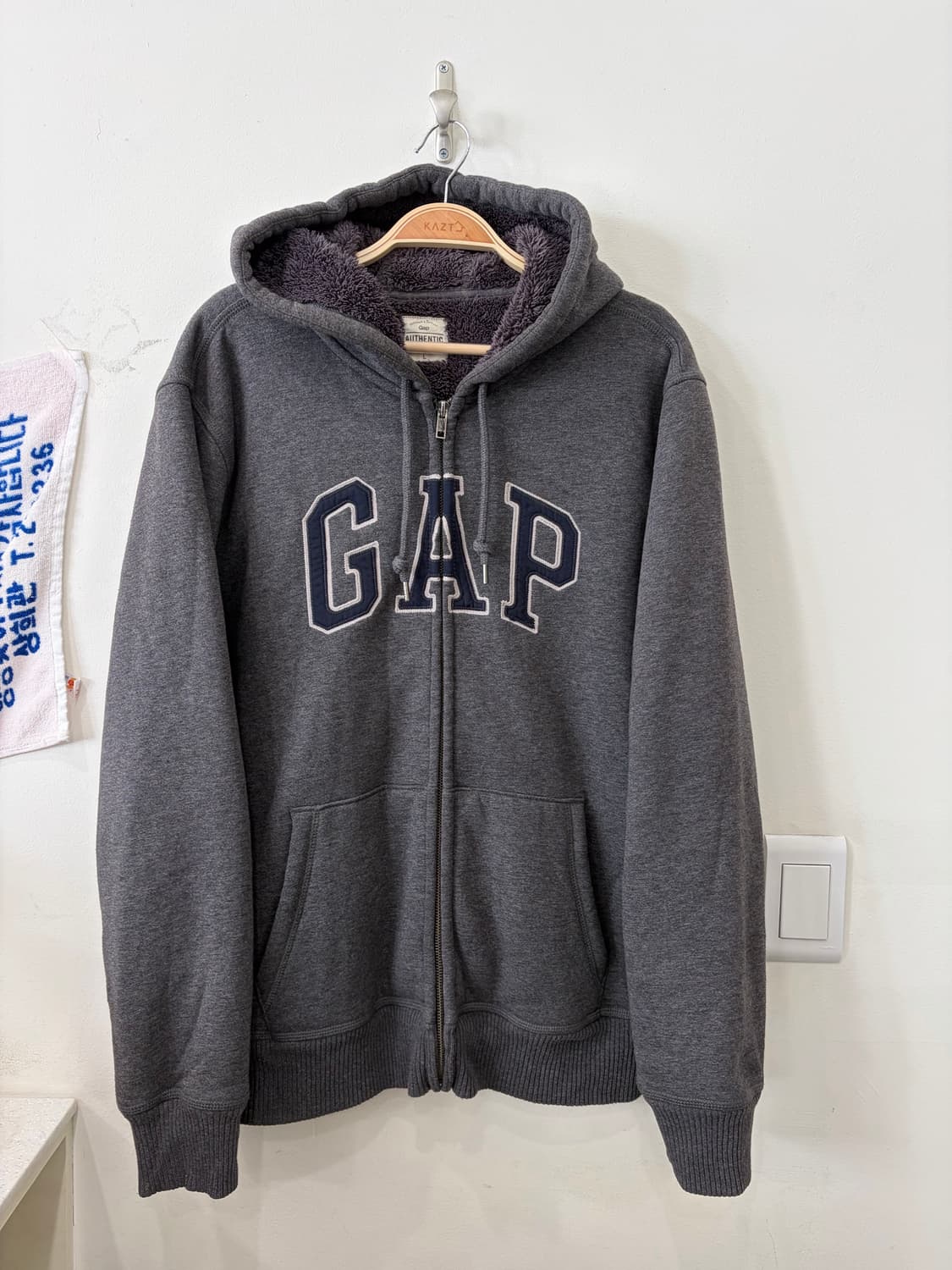 201. 갭 후드집업 상품이미지1