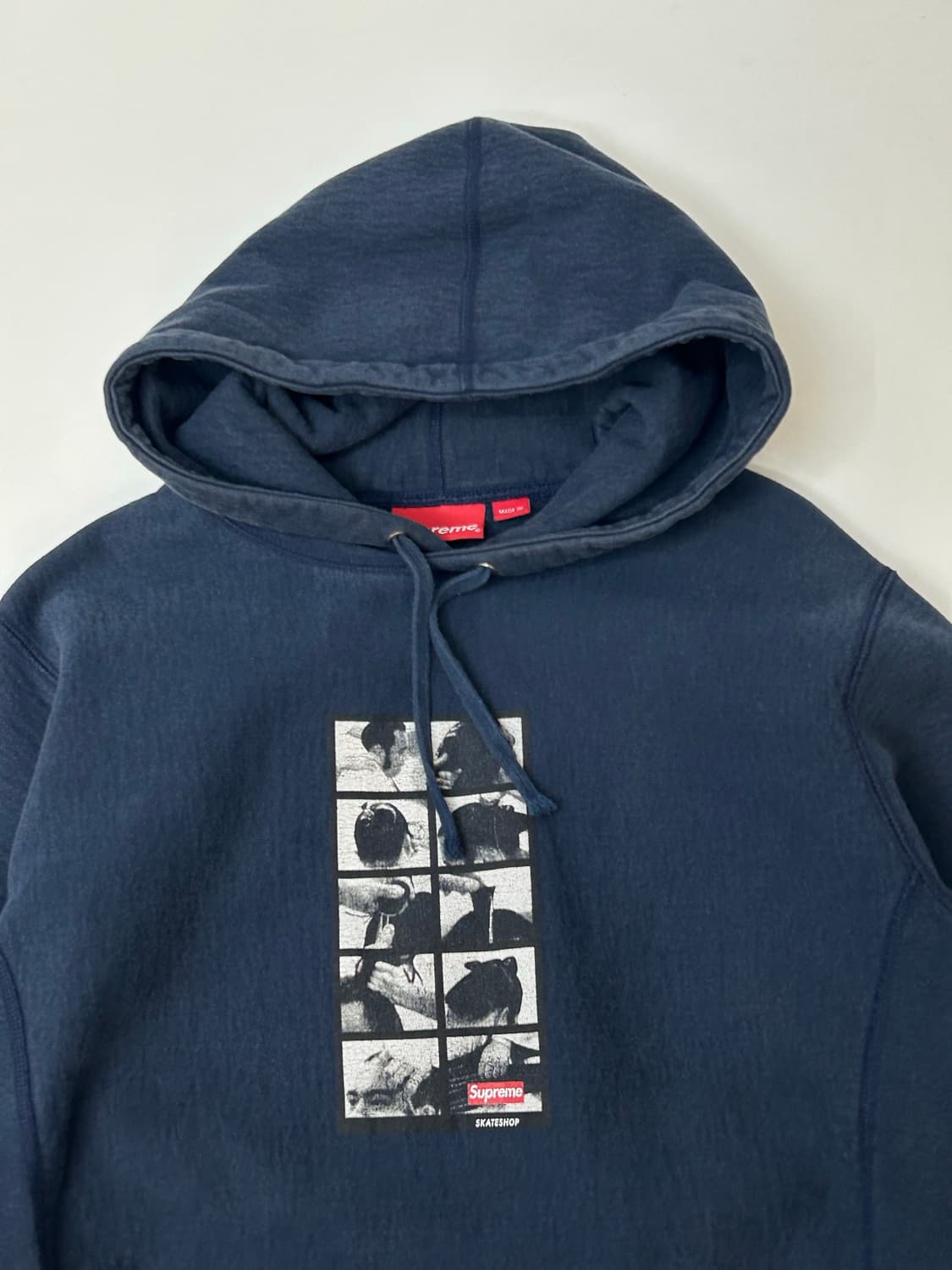 슈프림 16FW 스모 네이비 후드티 상품이미지4