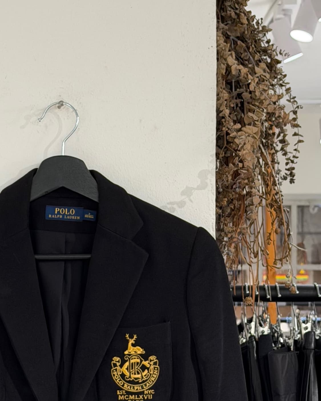 폴로 랄프로렌 블랙 금장자수 블레이저 자켓 상품이미지3