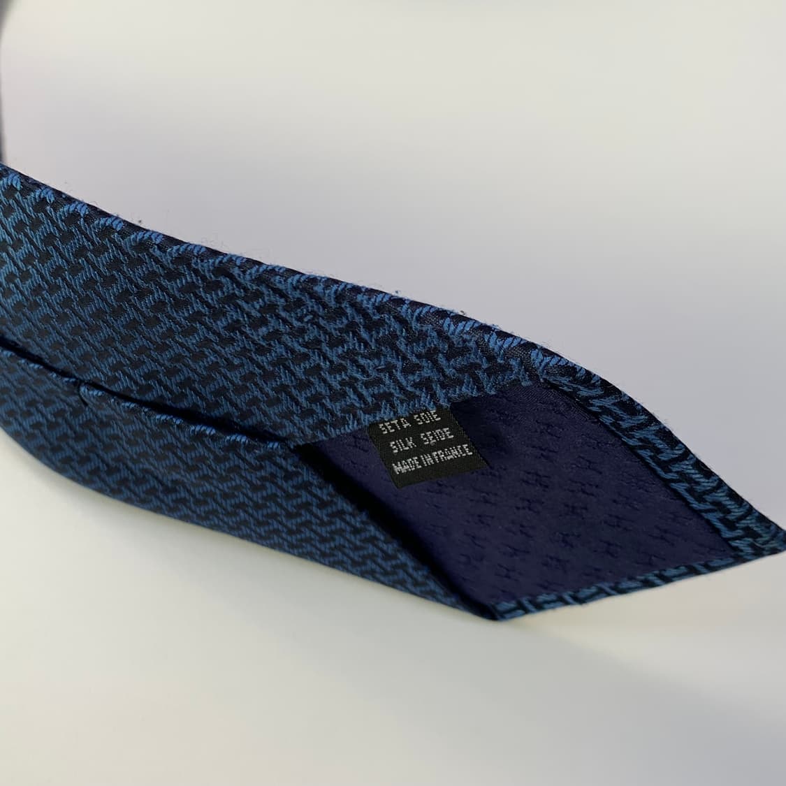 에르메스(HERMES) H로고 모노그램 명품넥타이 A-A+등급 8cm 상품이미지10