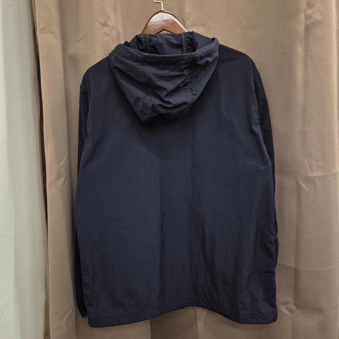 빈폴스포츠 네이비 바람막이 후드집업 XL 상품이미지3