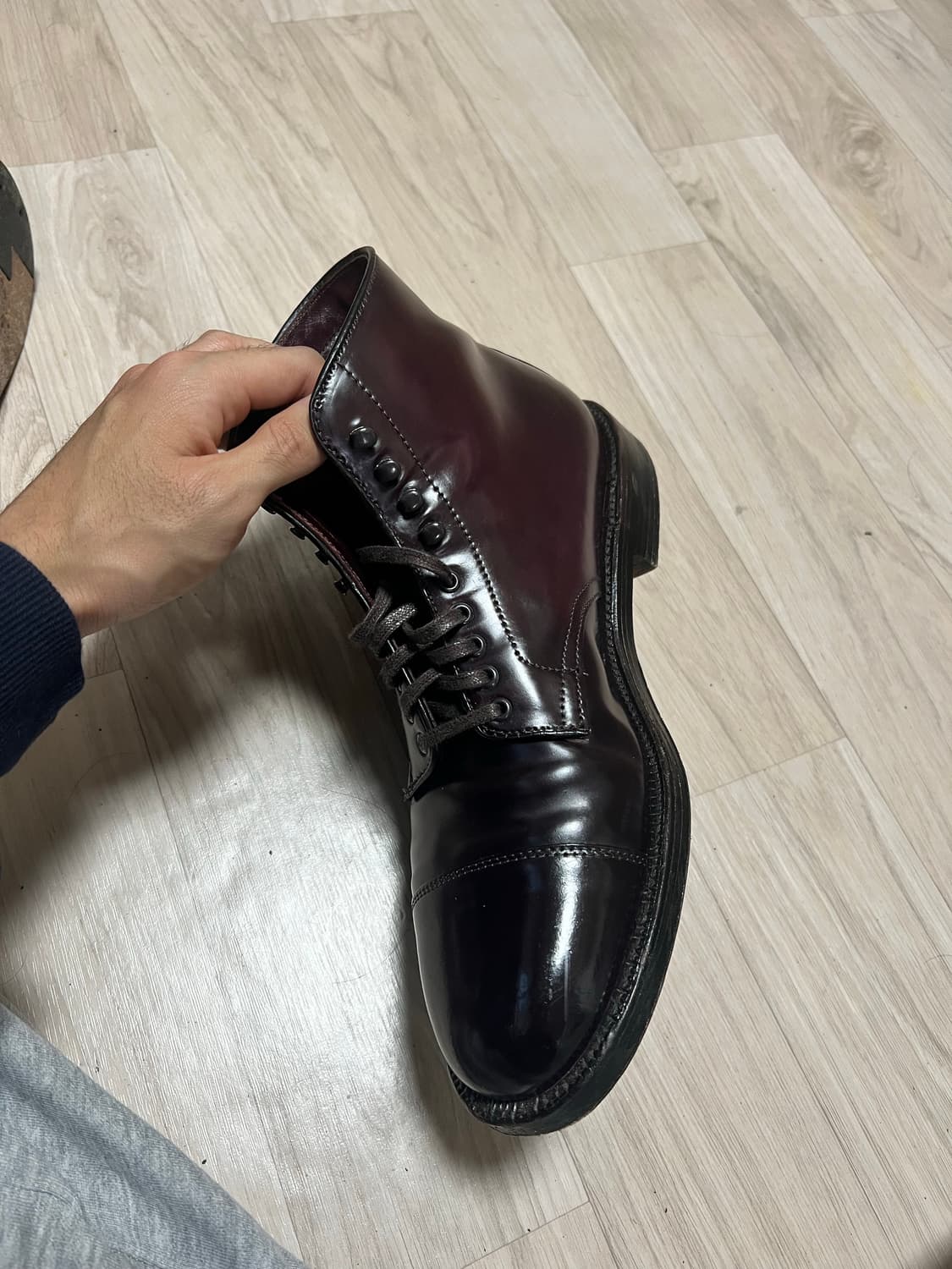 알든 코도반 캡토 부츠 버건디 컬러 8e 상품이미지8