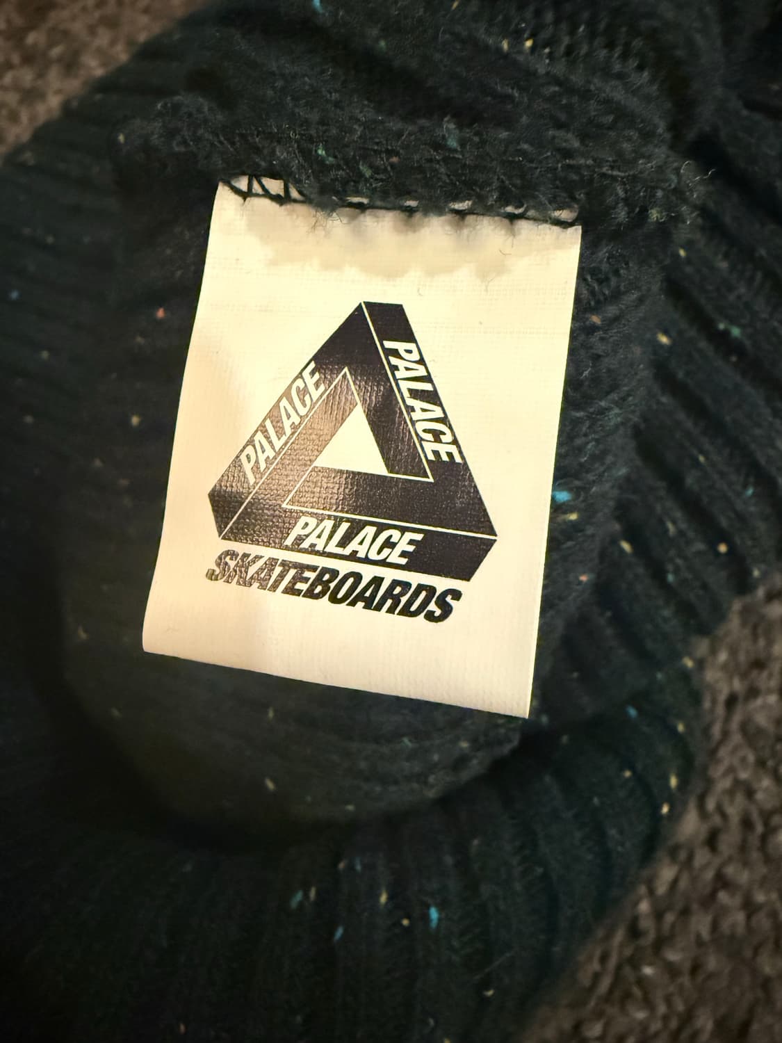 21FW 팔라스 넵드 트라이퍼그 패치 비니 상품이미지3