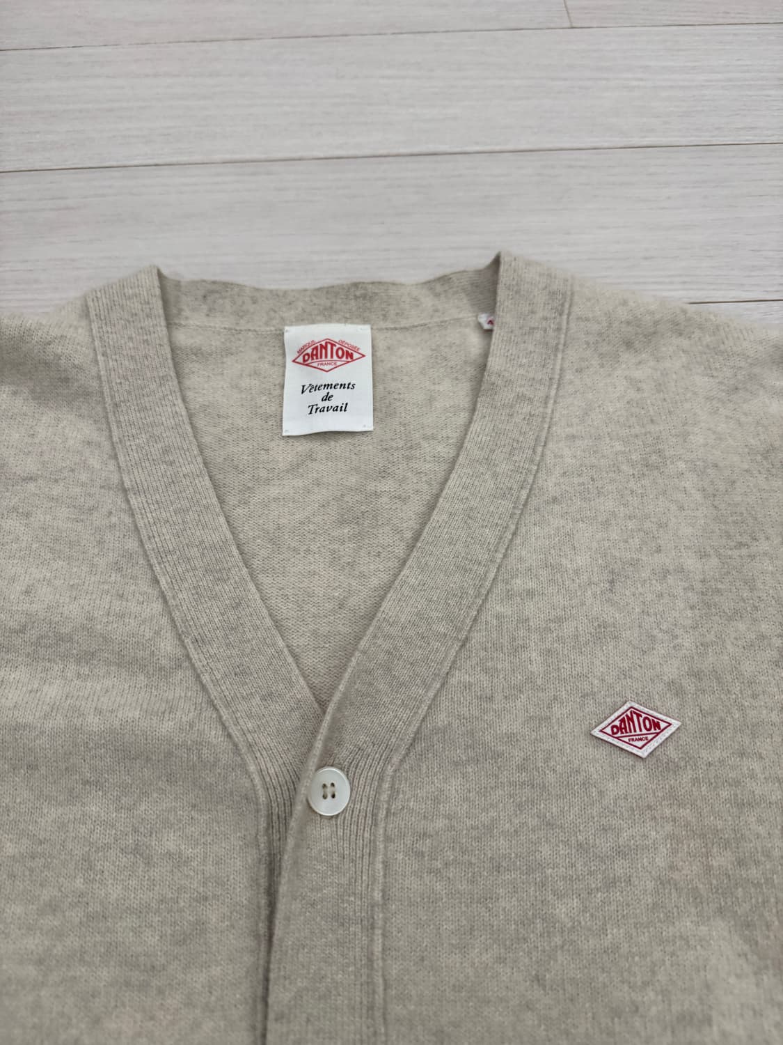 단톤 울 가디건 44(105사이즈) 상품이미지2