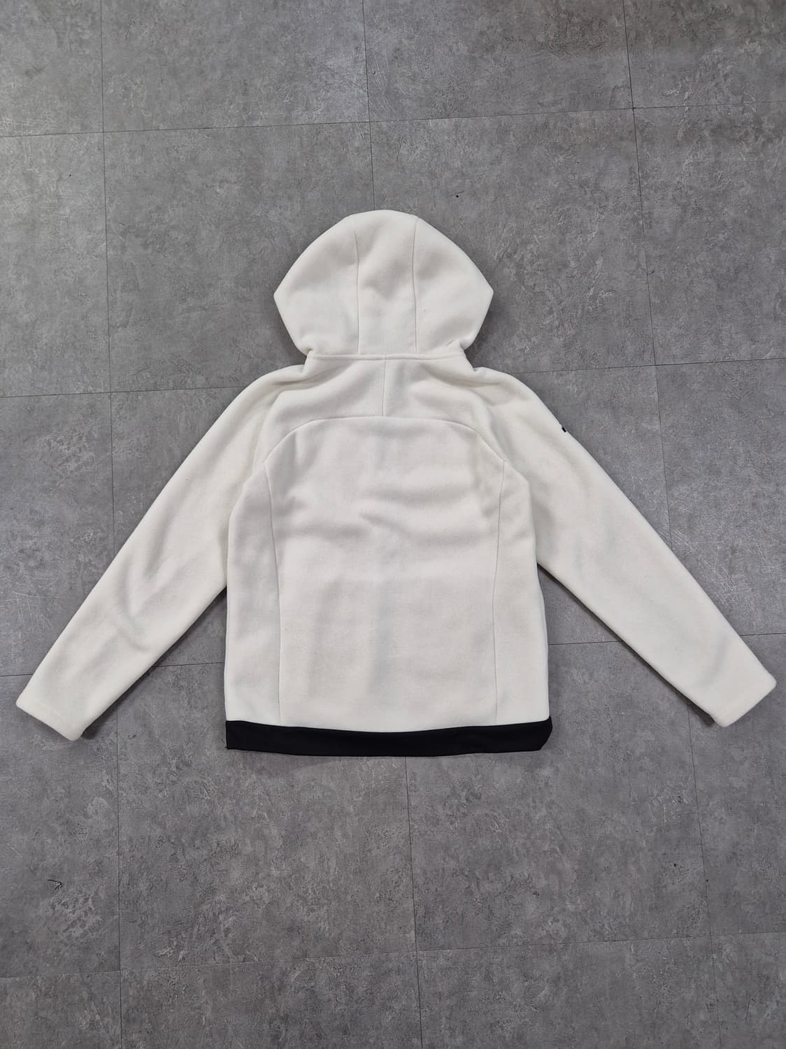 DESCENTE 후리스 상품이미지2