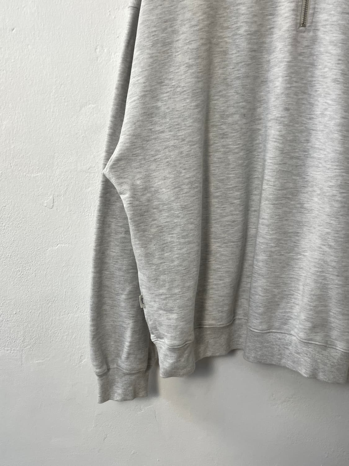 던스트 반집업 맨투맨  상품이미지3