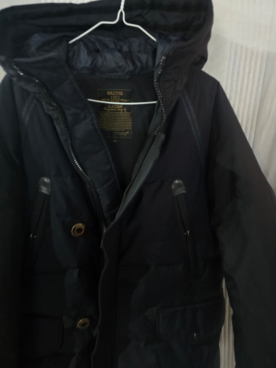 헤지스 J.J.ONE 네이비 패딩 점퍼 상품이미지1