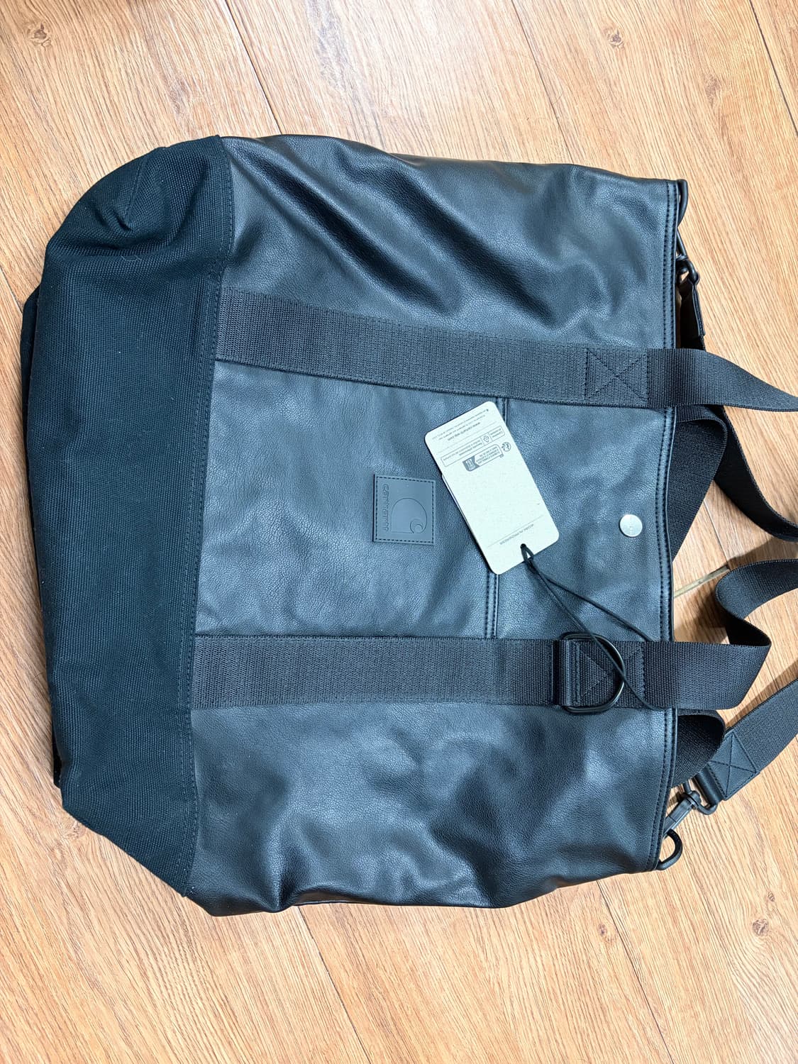 칼하트 레더 토트백 상품이미지3