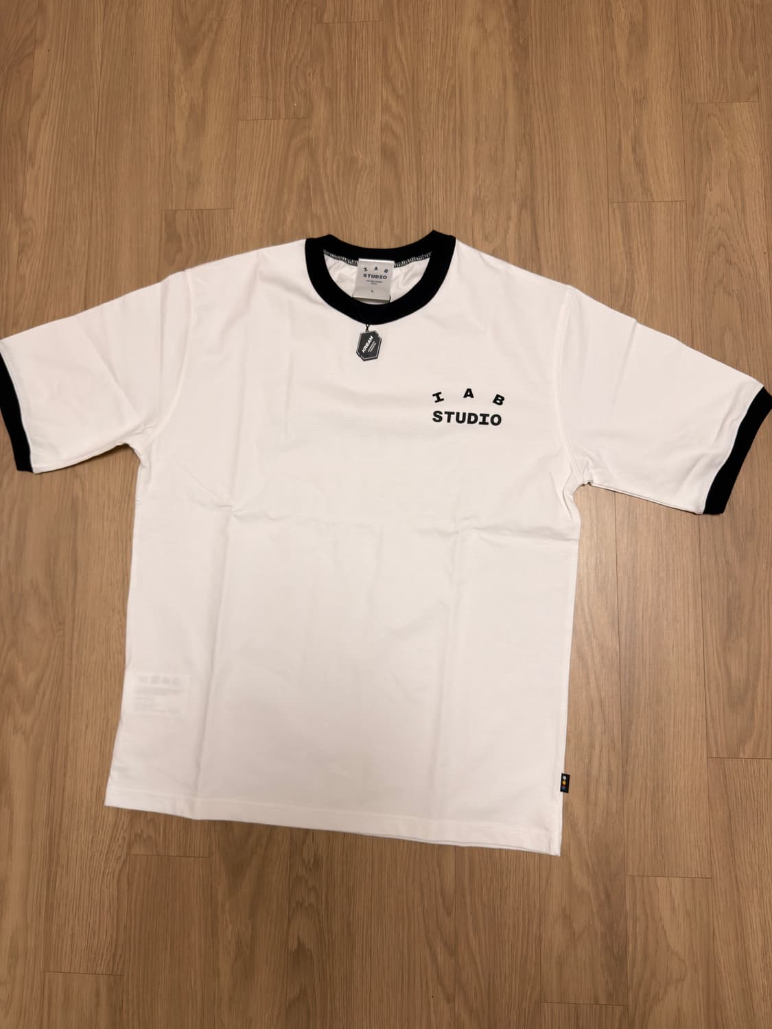 IAB Established T-Shirt White Black 상품이미지2