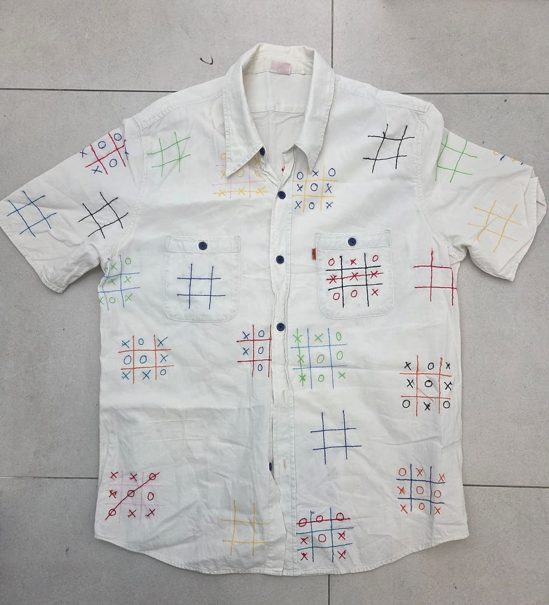 LVC 샴브레이 자수 하프 셔츠 상품이미지1