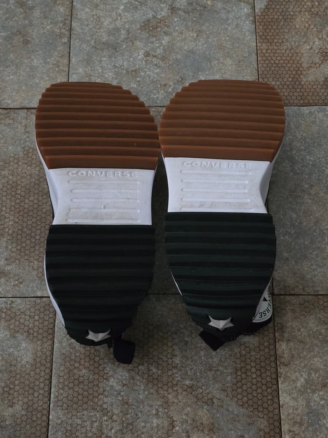 (250)컨버스 런스타 하이크 하이 검흰 상품이미지10