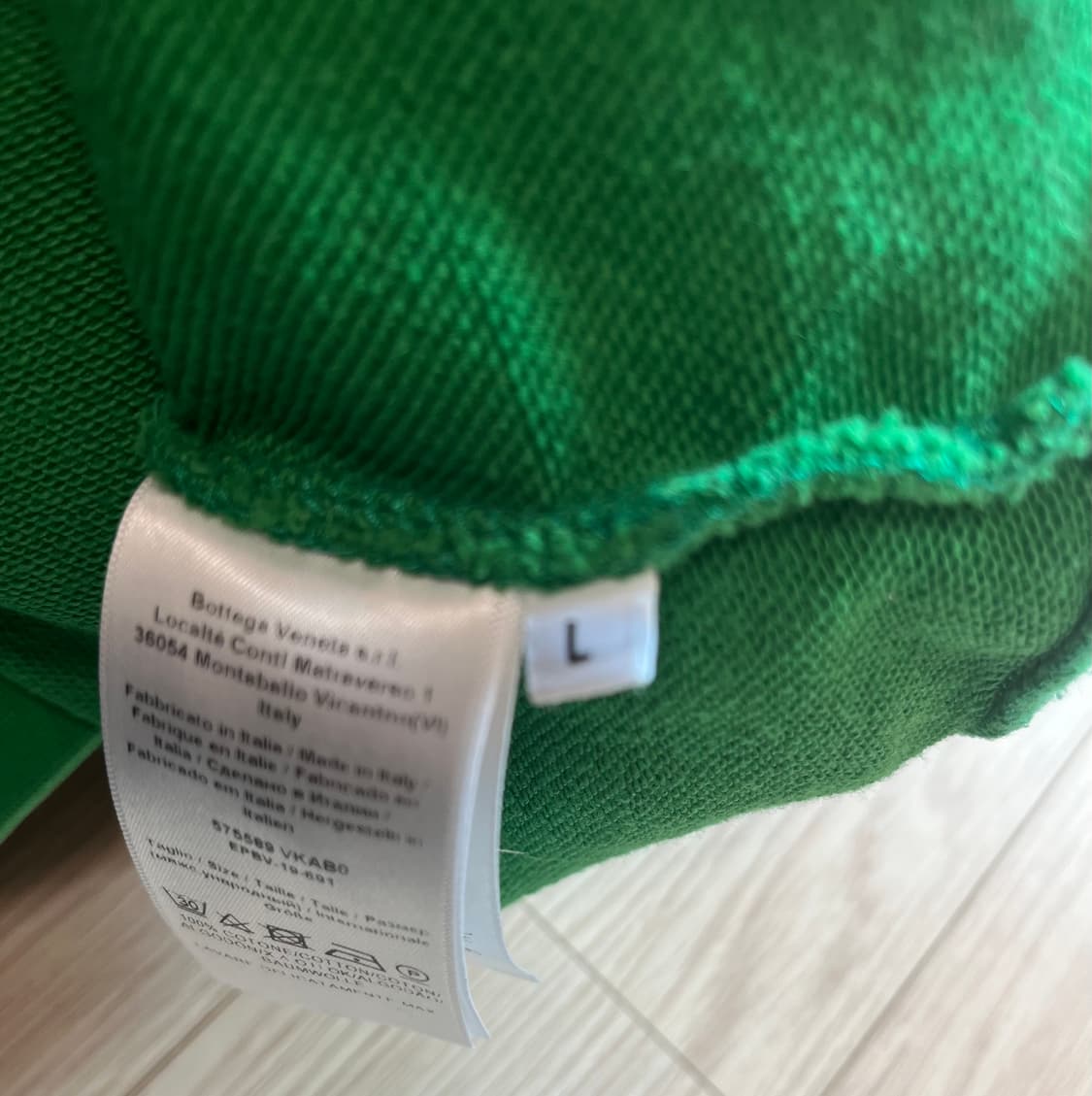 보테가 베네타 그린 로고 맨투맨 L정품 상품이미지3
