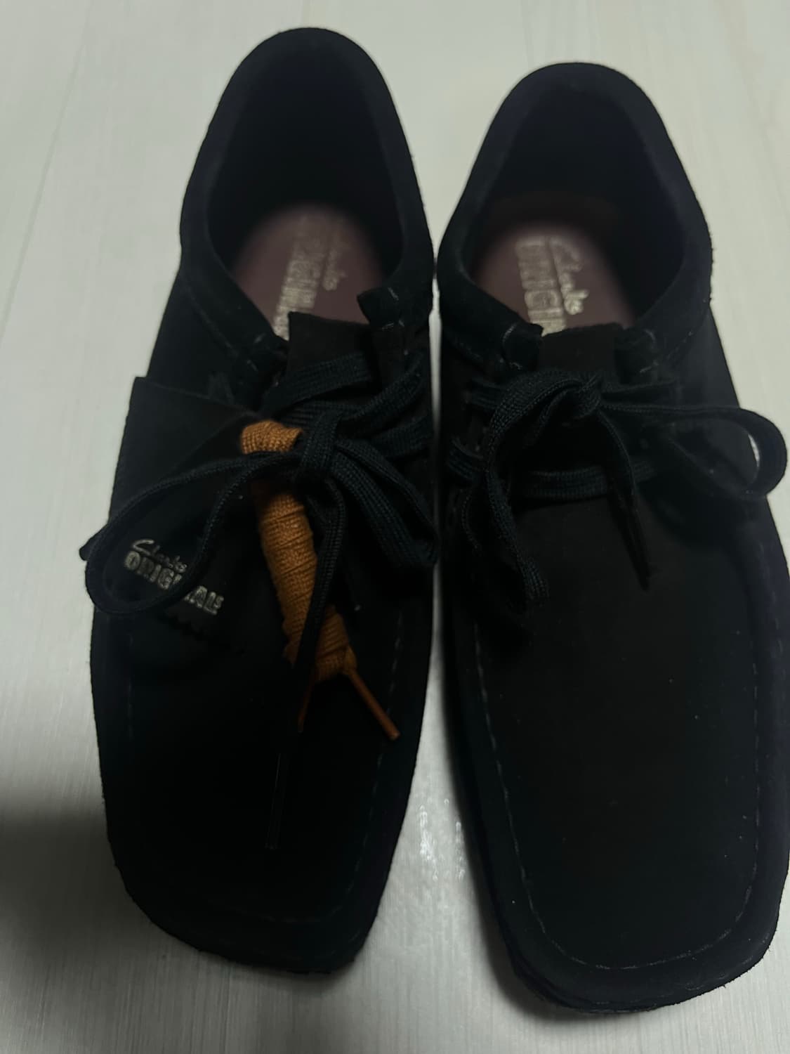 택포) 클락스 왈라비 블랙 스웨이드 255 (UK 7) 상품이미지1